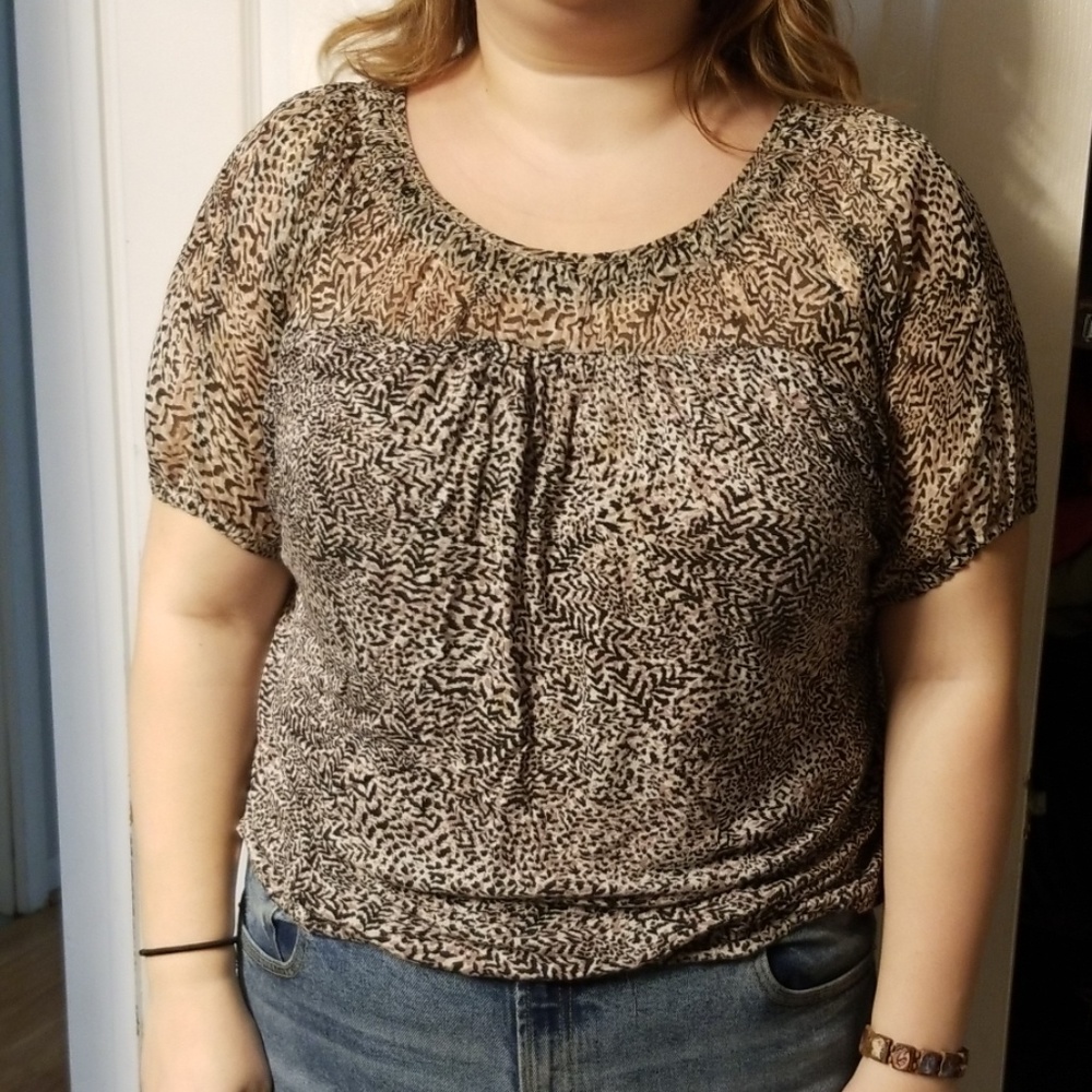 Loft woman short sleeve top